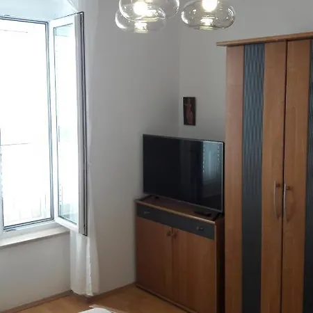 Apartment Diadora *