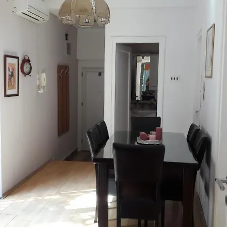 Diadora Apartament *